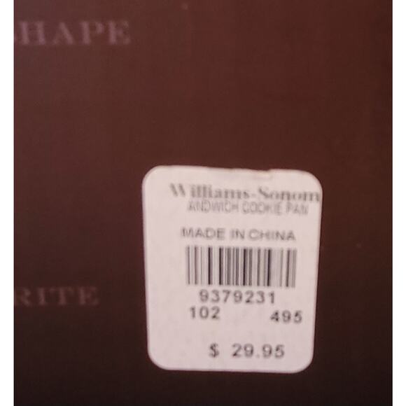 Williams Sonoma 9" Round Sandwich Cookie Cake Pan Set Of 2 Nonstick NEW In Box - Picture 9 of 9